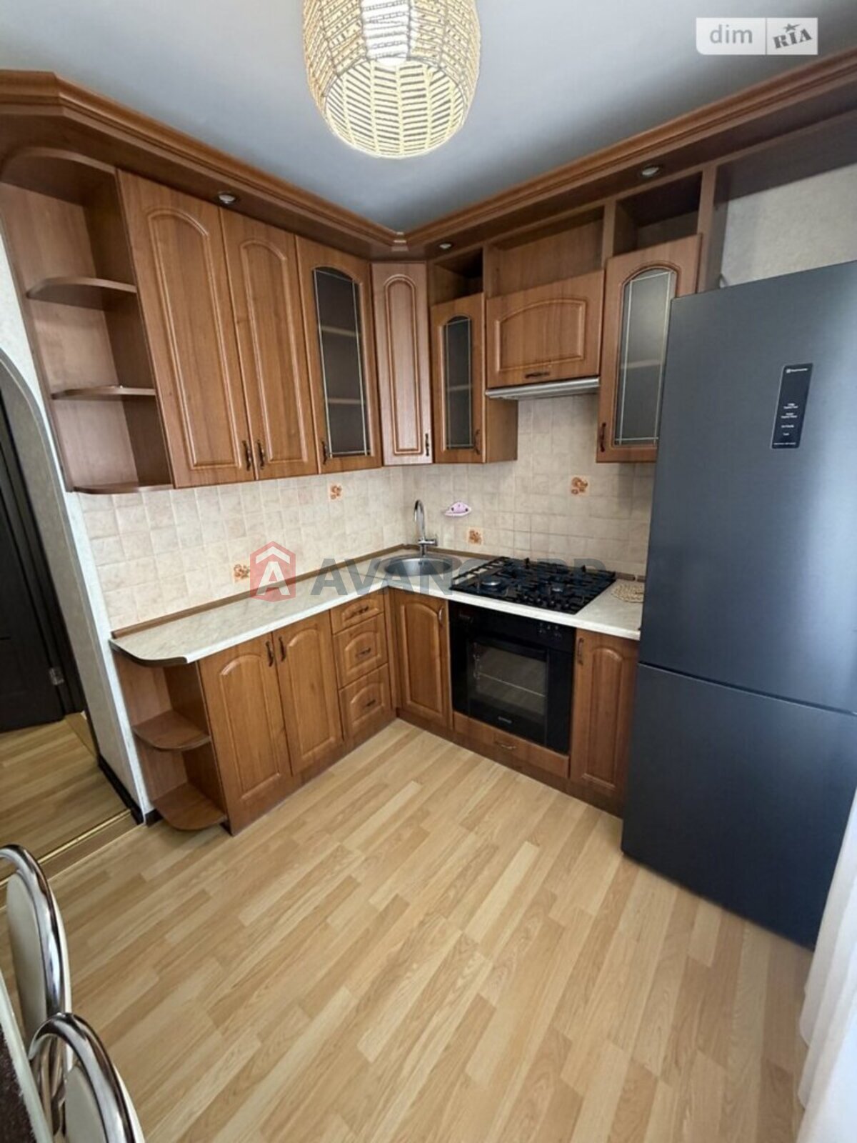 2 ��. ��������, 53/30/7 ��. �., 2/5 ������ ���� 2