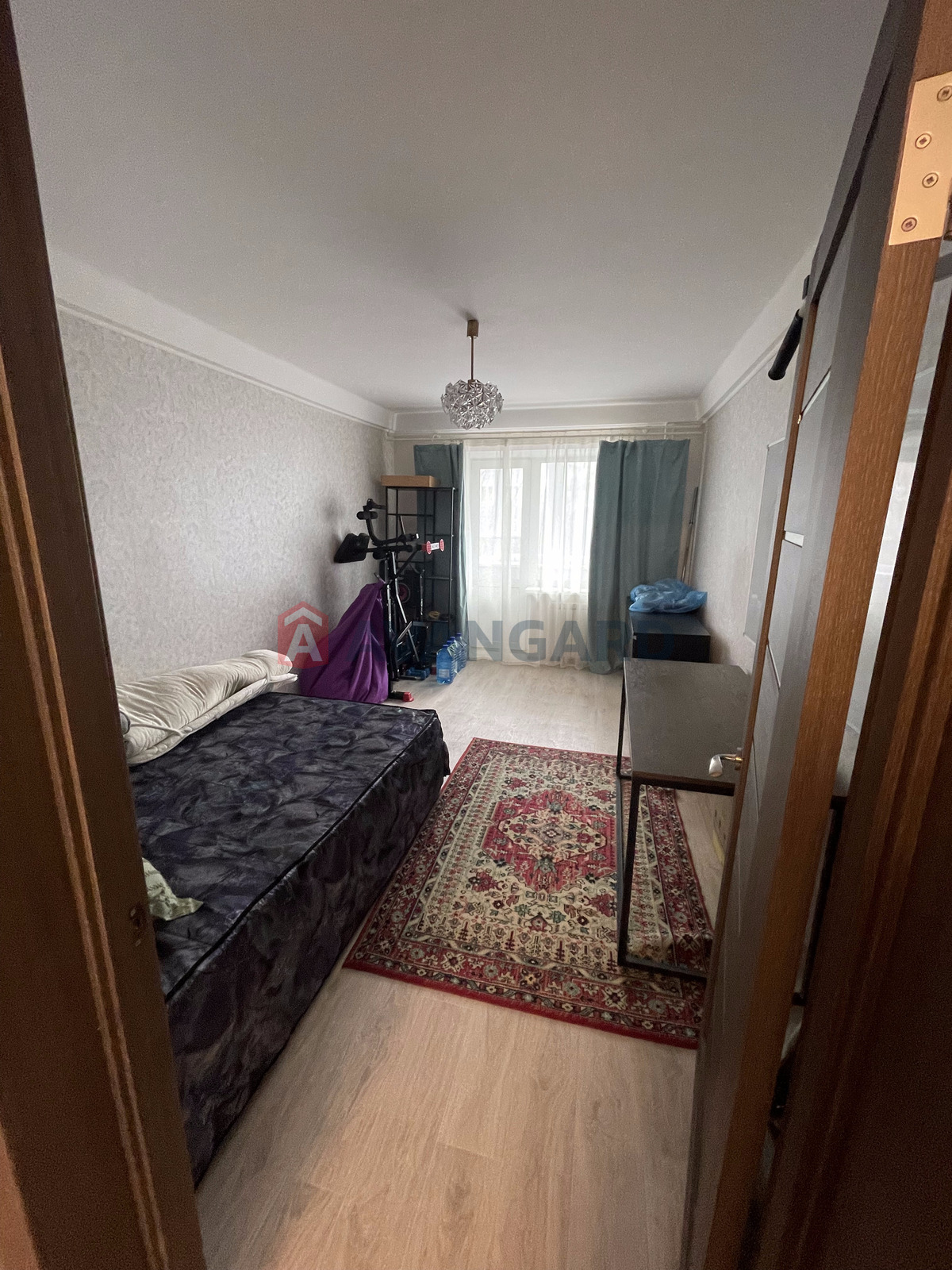 3 ����. ��������, 60/-/6 ��. �., 6/9 ���� ���� 21