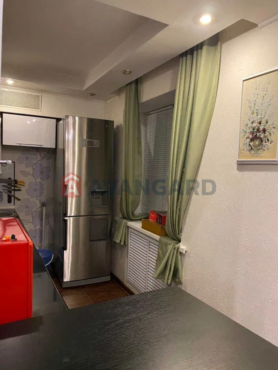 2 ��. ��������, 45/-/6 ��. �., 3/5 ������ ���� 7