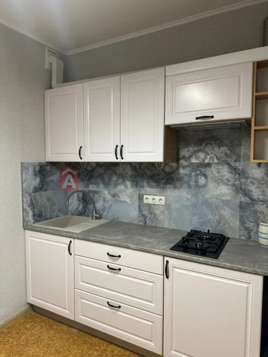 1 ��. ��������, 38/-/8 ��. �., 3/9 ������ ���� 6