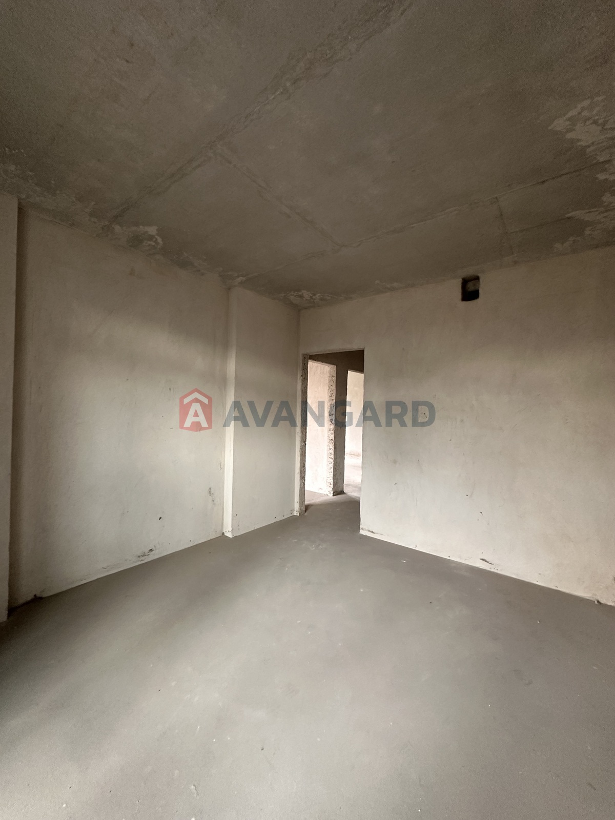 2 ����. ��������, 67,3/13,1/35,1 ��. �., 4/24 ���� ���� 7