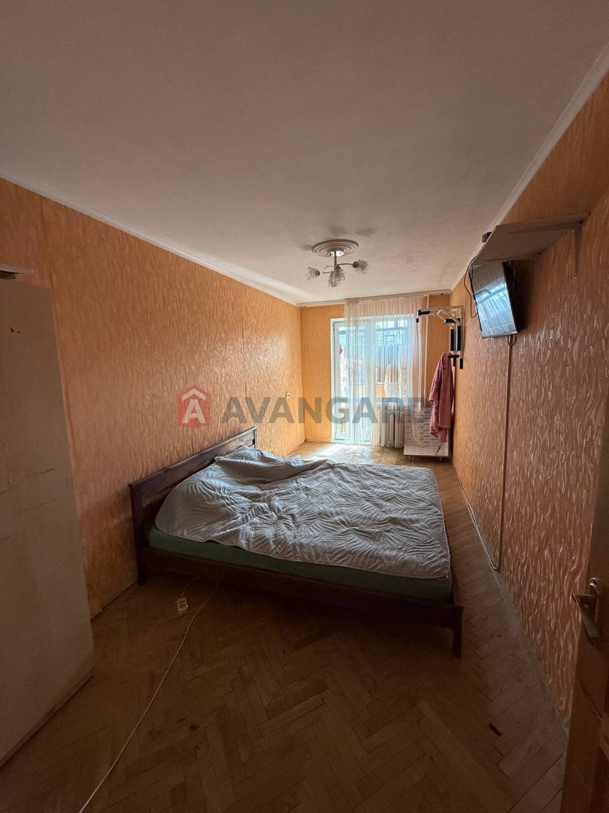 3 . , 66/-/9 . ., 6/9   11