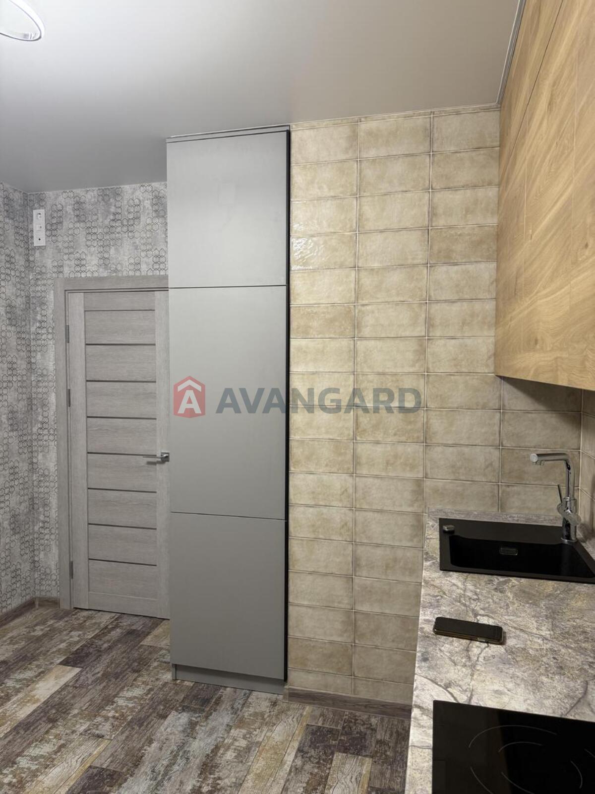 2 ��. ��������, 66/36/10 ��. �., 9/23 ������ ���� 17