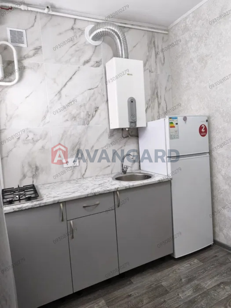 1 ��. ��������, 30/-/4 ��. �., 4/4 ������ ���� 9