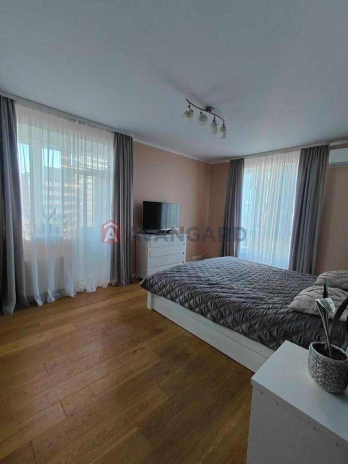 2 ��. ��������, 67/-/11 ��. �., 9/11 ������ ���� 2