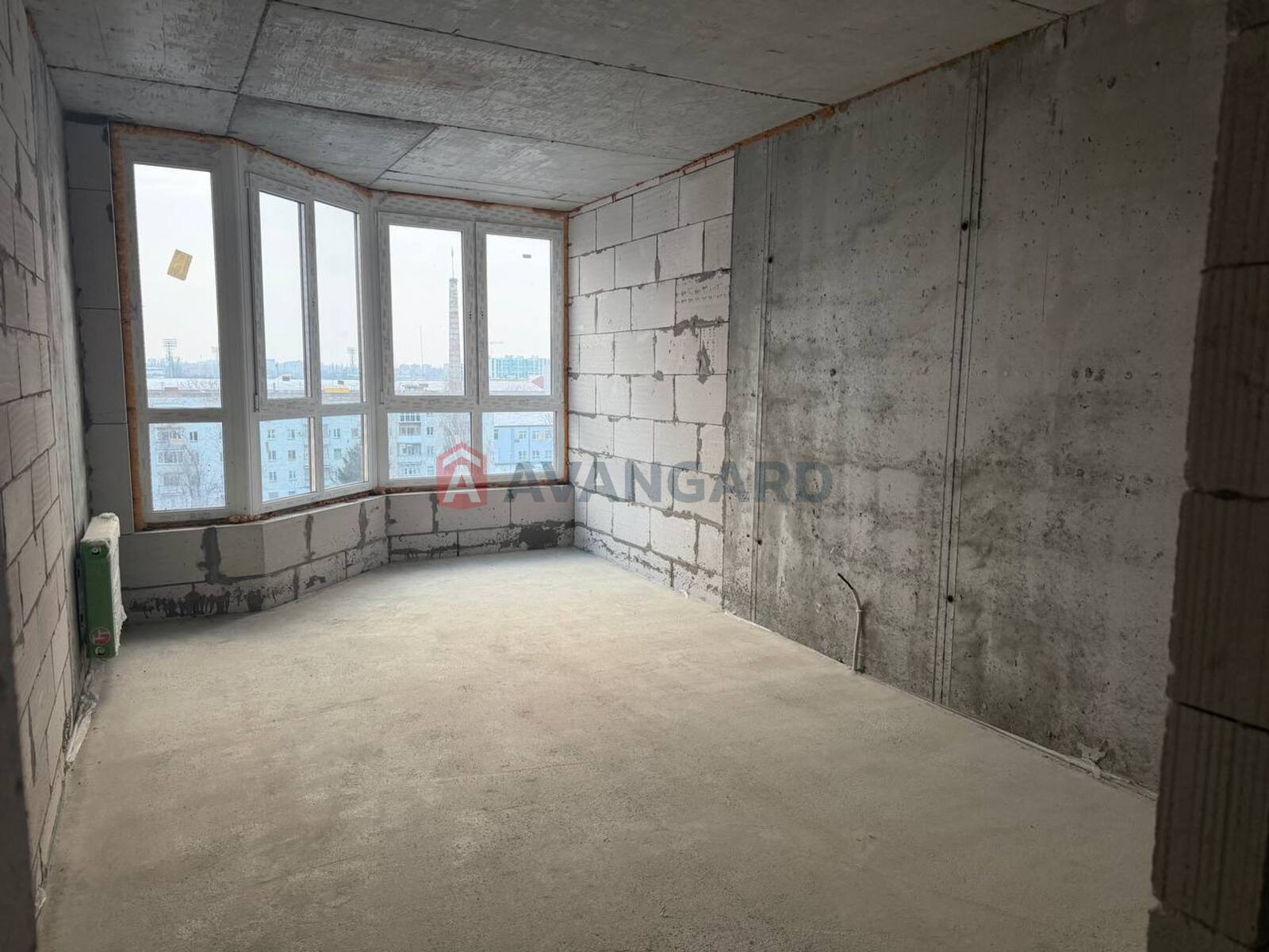 3 ����. ��������, 109,68/50,98/11,68 ��. �., 5/17 ���� ���� 2