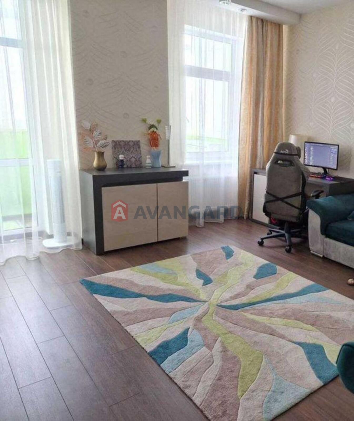 3 ����. ��������, 107/-/12 ��. �., 4/14 ���� ���� 9