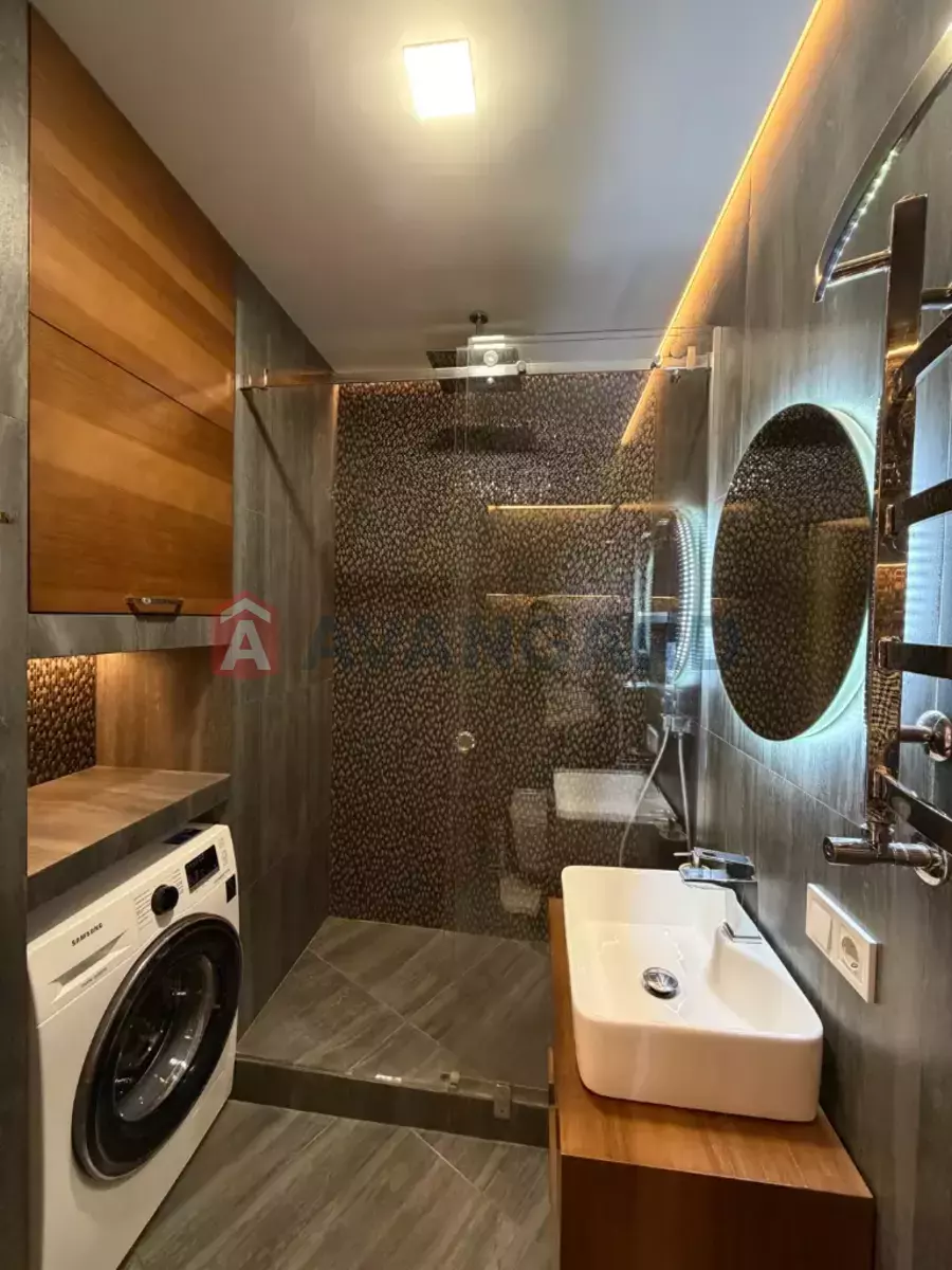 3 ��. ��������, 106/-/- ��. �., 10/18 ������ ���� 7