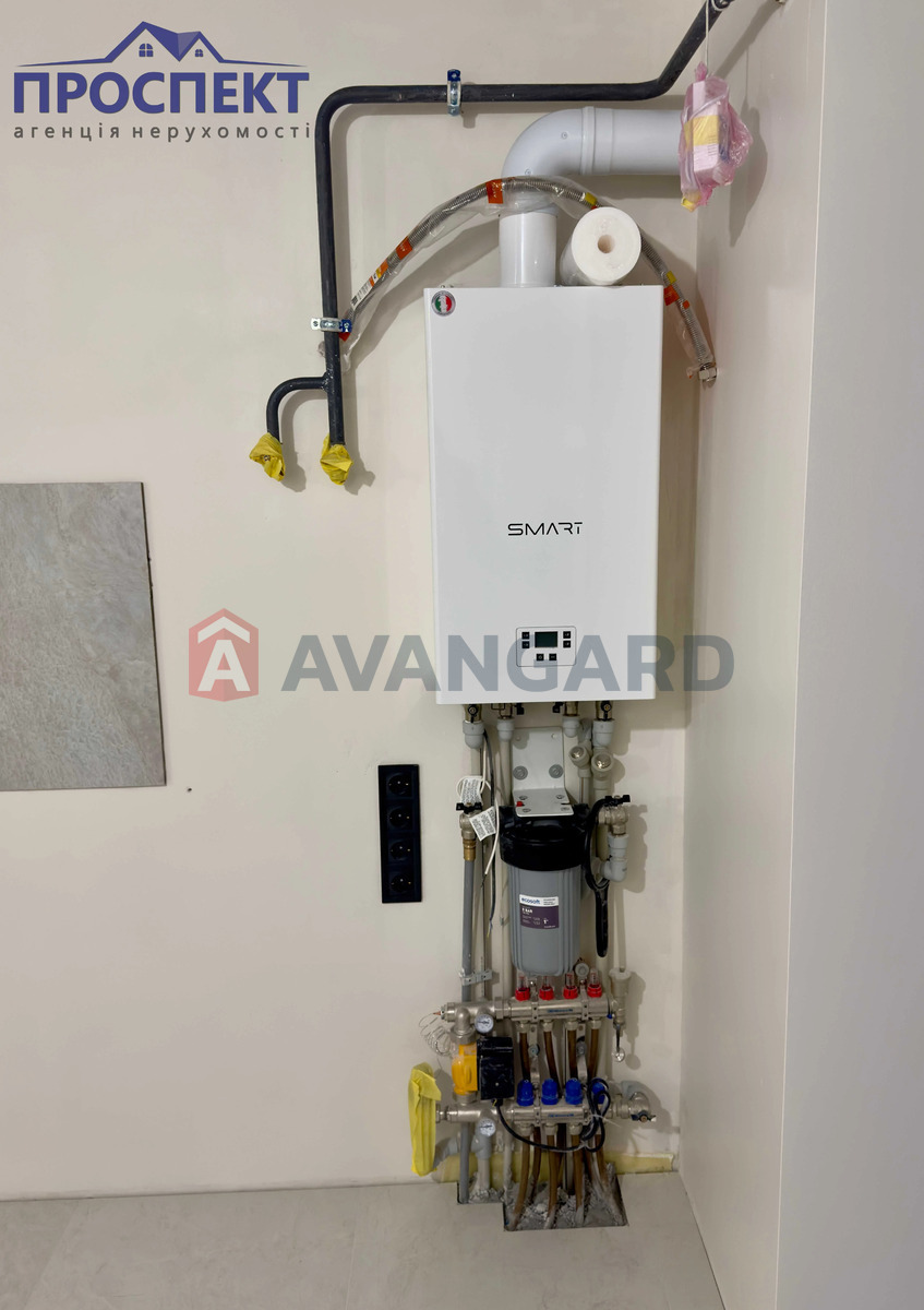 1 ��. ��������, 41/-/15 ��. �., 5/10 ������ ���� 7