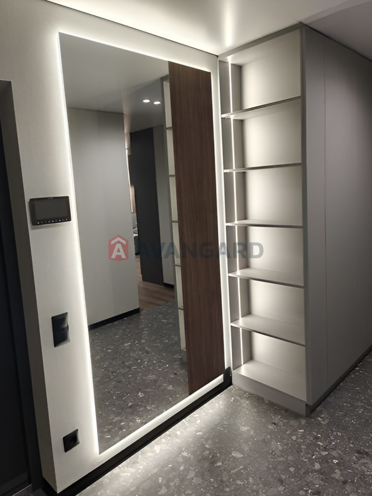 1 ��. ��������, 49/-/18 ��. �., 12/23 ������ ���� 2