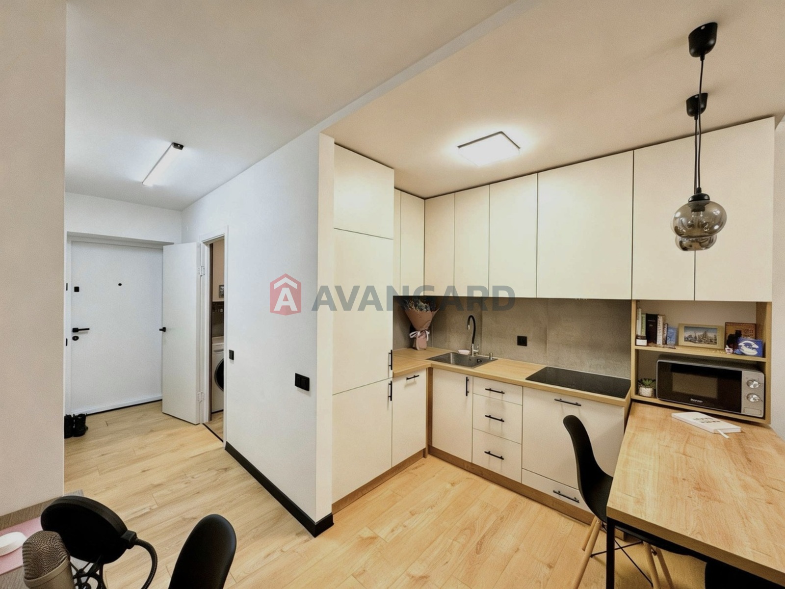 1 ��. ��������, 27/12/8 ��. �., 6/12 ������ ���� 2