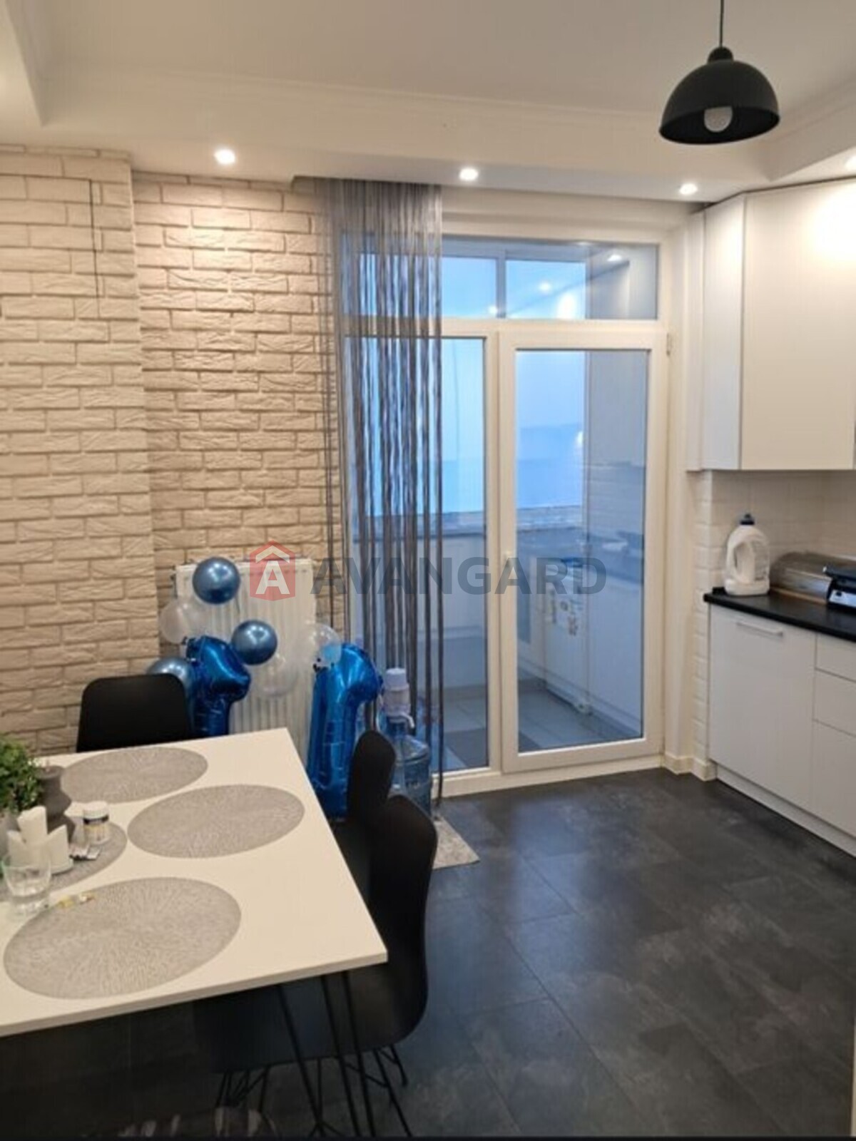 2 ��. ��������, 65/-/13 ��. �., 2/10 ������ ���� 9