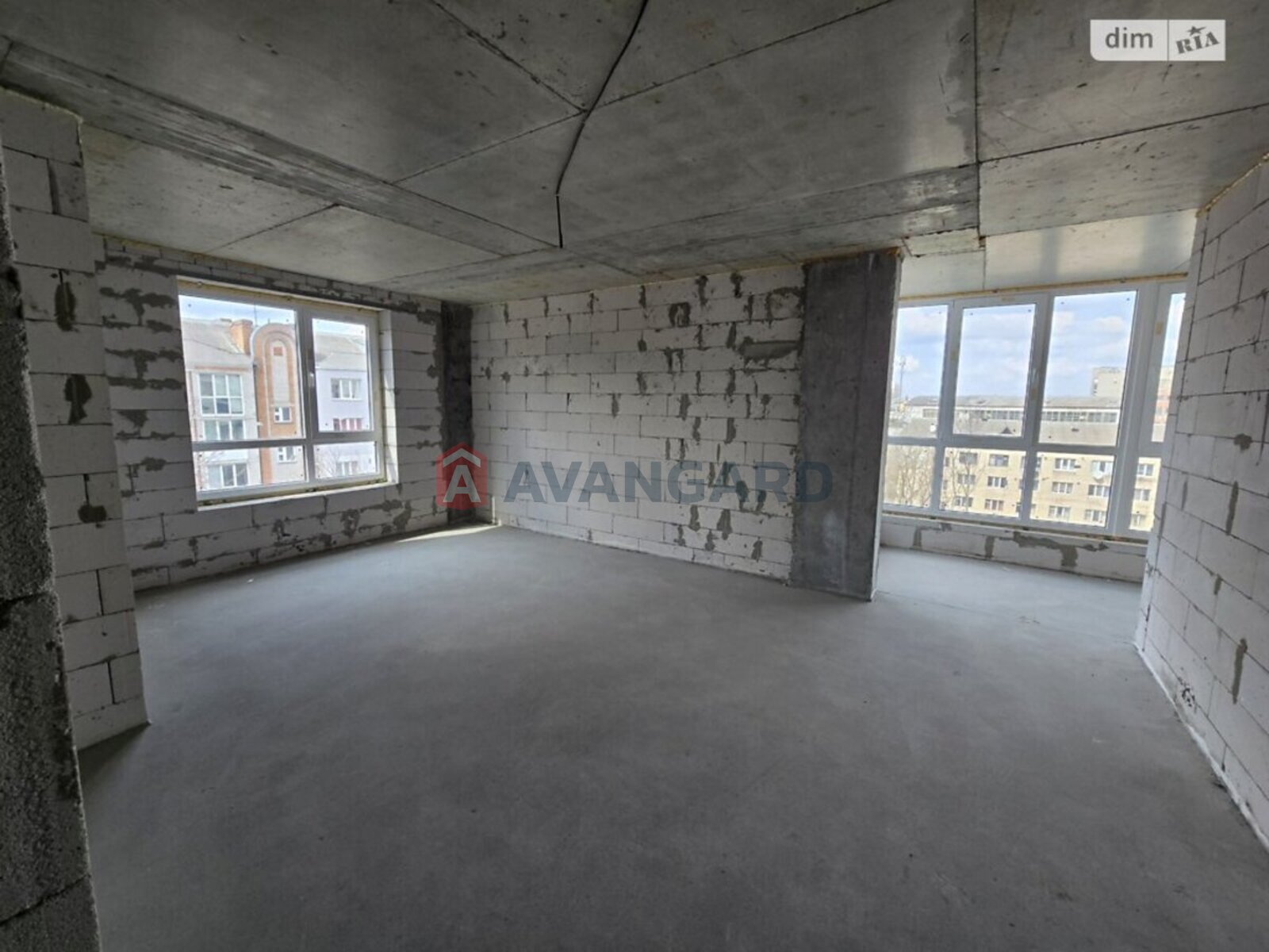 1 ��. ��������, 61/-/- ��. �., 6/10 ������ ���� 5