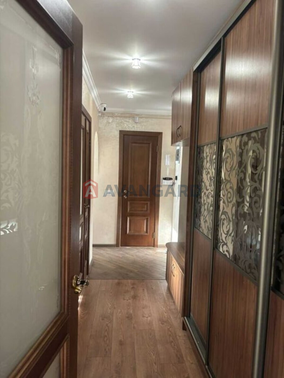 2 ��. ��������, 47/-/10 ��. �., 2/9 ������ ���� 22