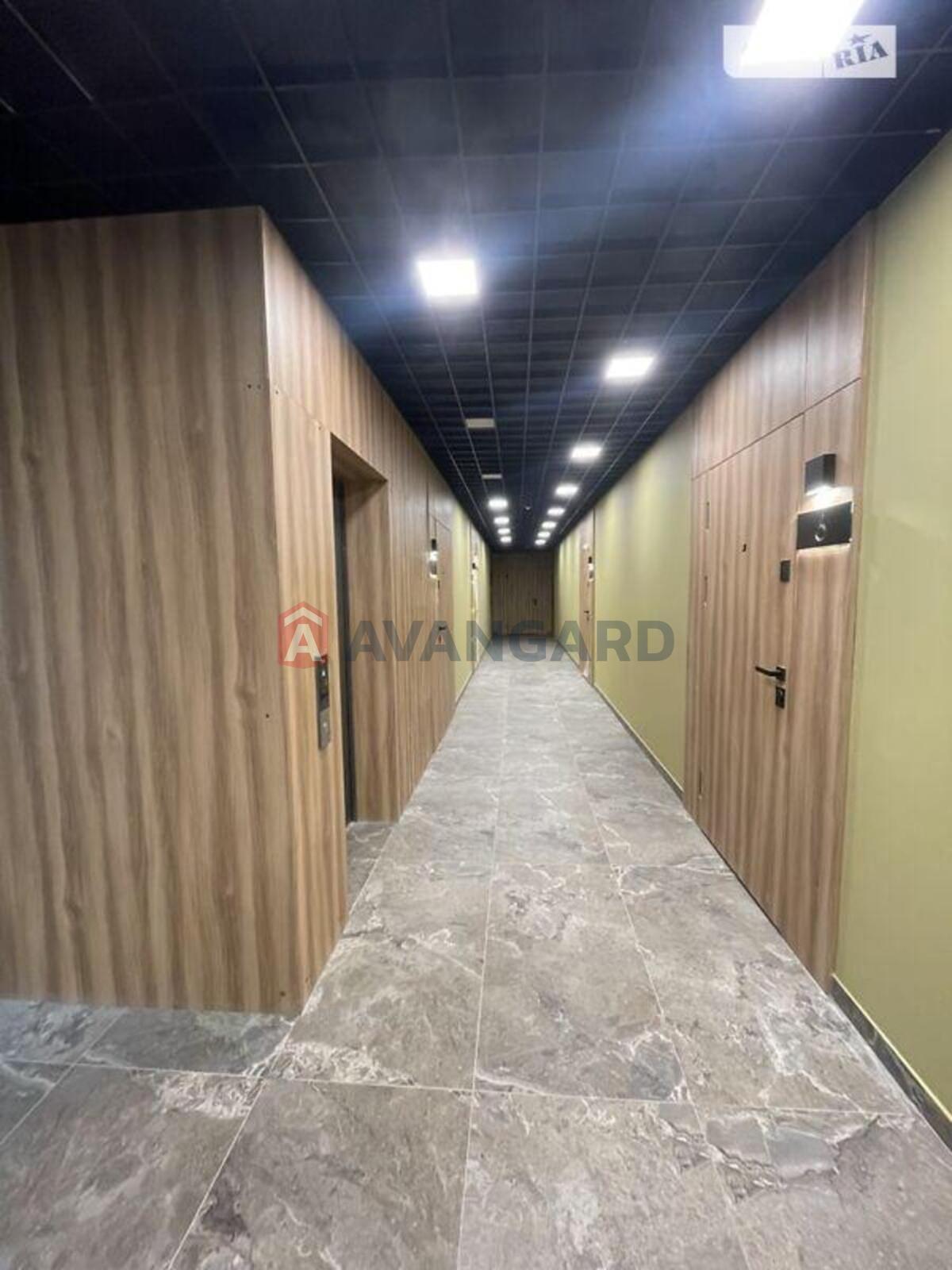 2 ��. ��������, -/-/- ��. �., 5/5 ������ ���� 3