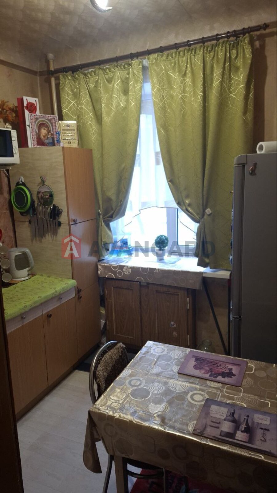 1 ����. ��������, 31/17/6 ��. �., 2/5 ���� ���� 6