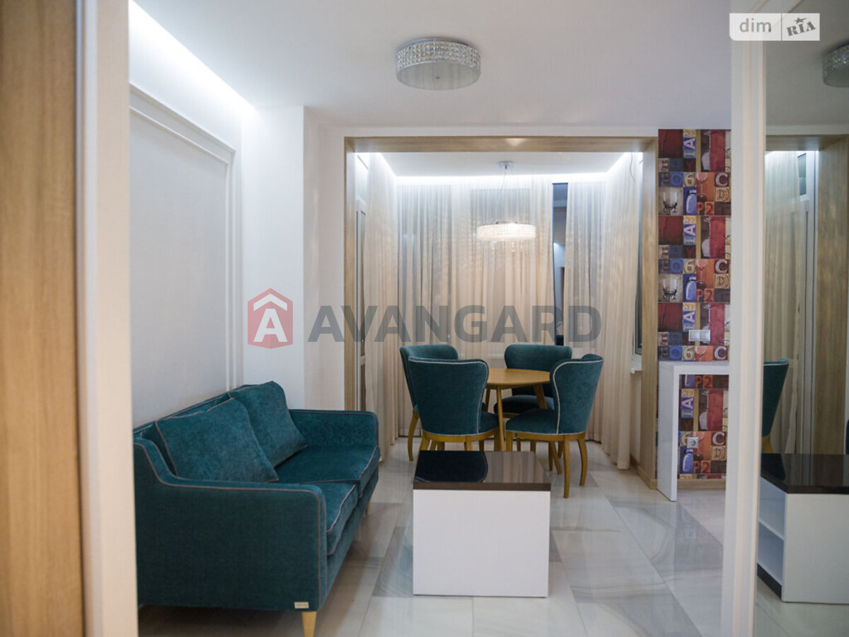 1 ��. ��������, 46/20/14 ��. �., 15/16 ������ ���� 5