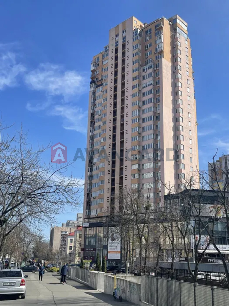 2 ��. ��������, 90/-/30 ��. �., 15/24 ������ ���� 13