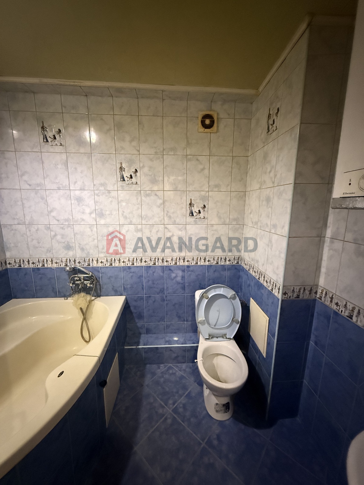 2 ��. ��������, 50/-/8 ��. �., 7/9 ������ ���� 5