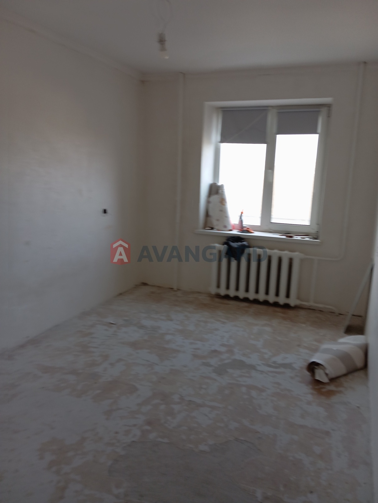 3 ��. ��������, 67/-/8 ��. �., 4/14 ������ ���� 8