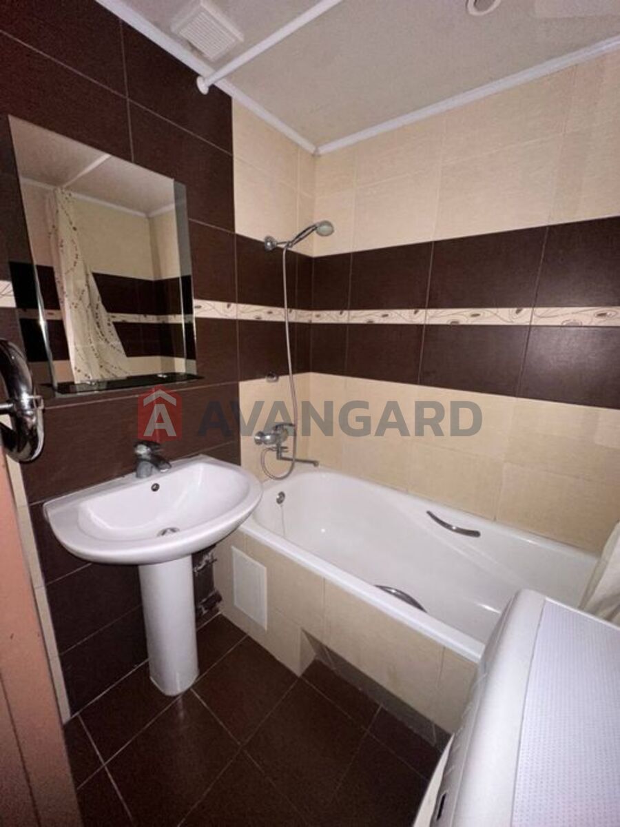 1 ��. ��������, 36/-/9 ��. �., 1/10 ������ ���� 5