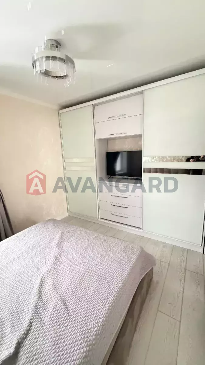 3 ����. ��������, 66/-/- ��. �., 7/9 ���� ���� 3