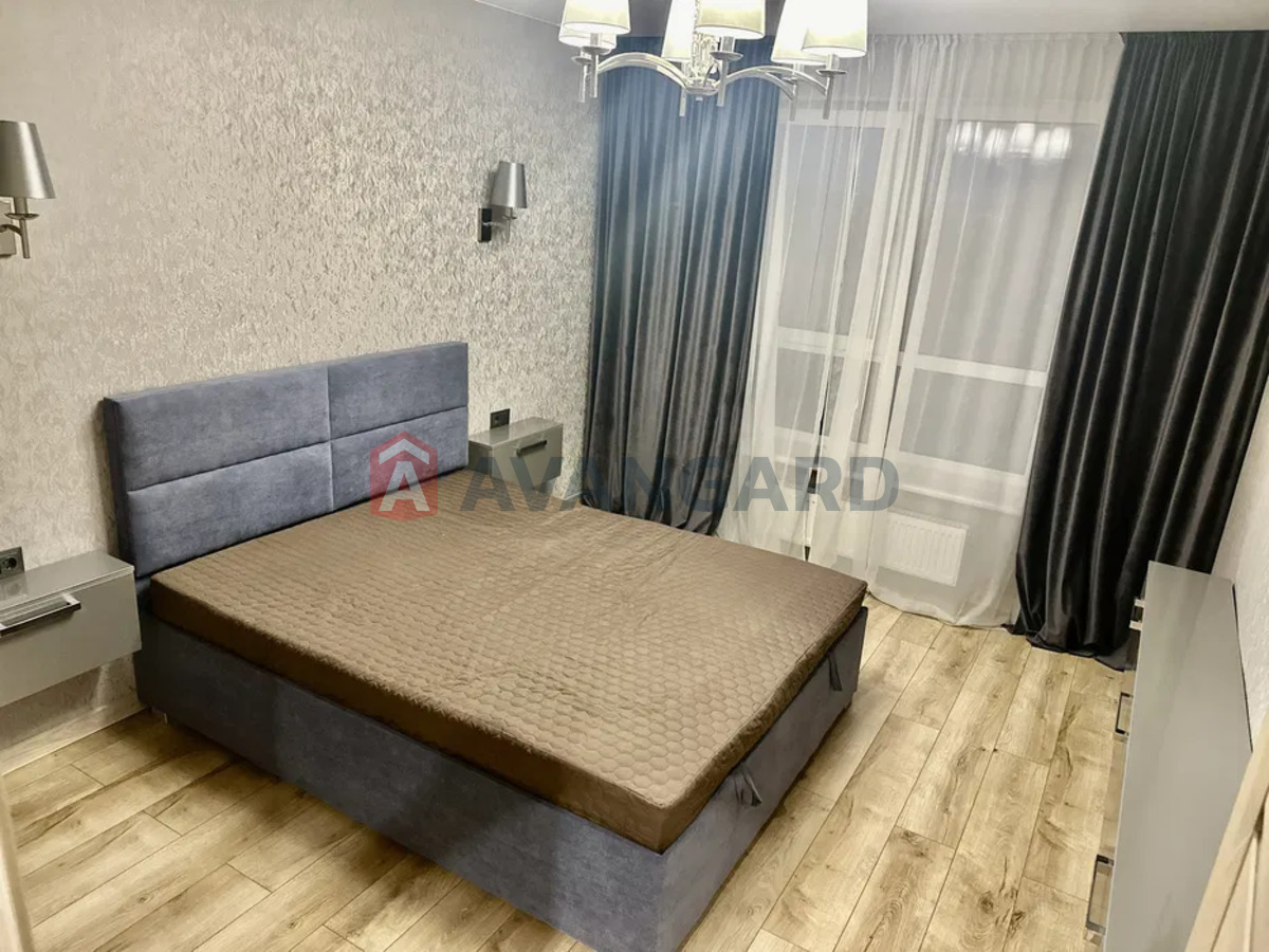 1 ��. ��������, 41/-/15 ��. �., 10/10 ������ ���� 1