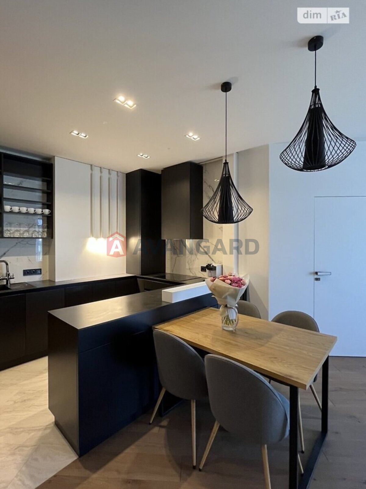 2 ����. ��������, 71/48/- ��. �., 5/6 ���� ���� 2