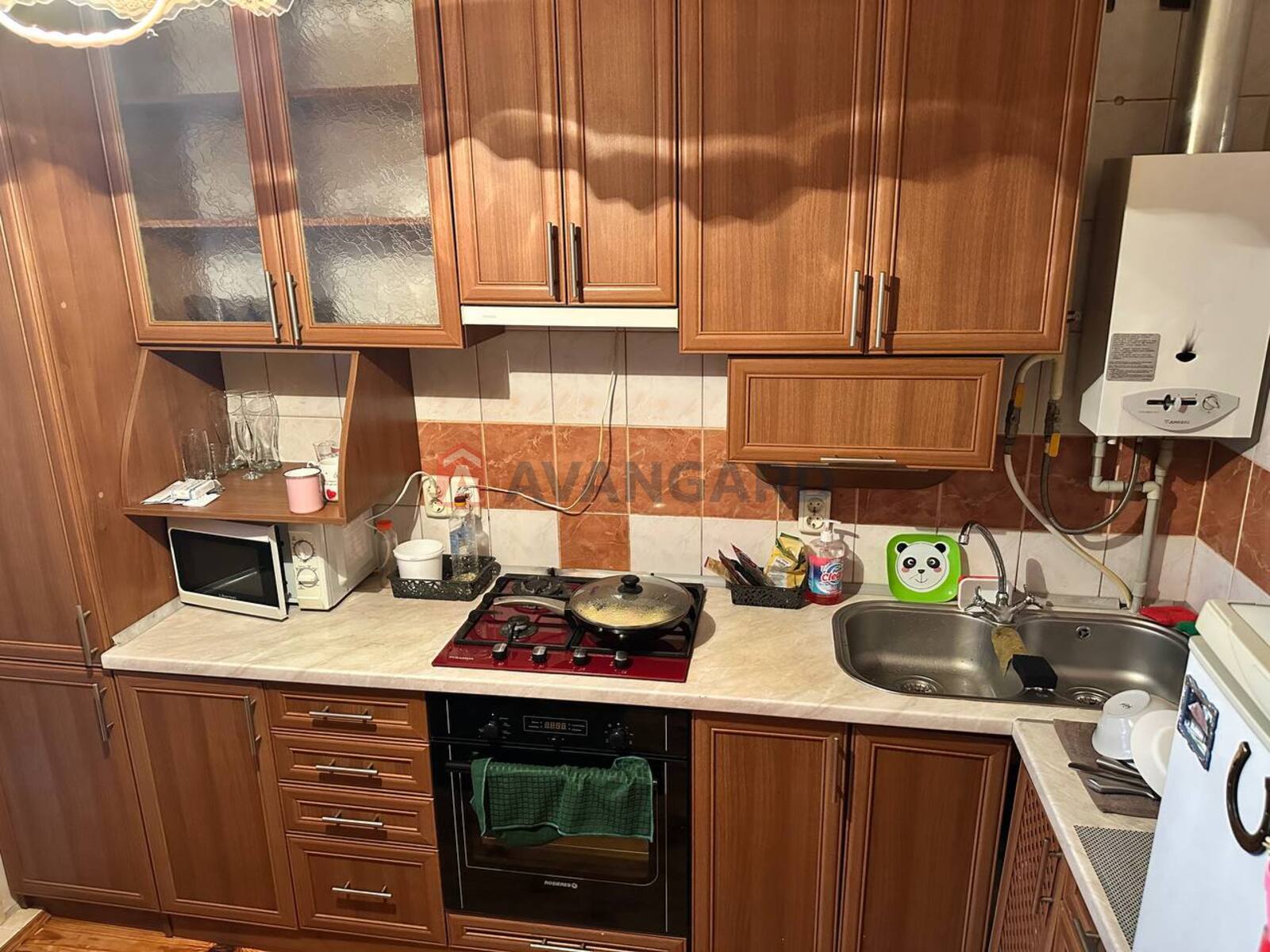 3 ����. ��������, 71/40/8 ��. �., 3/3 ���� ���� 6