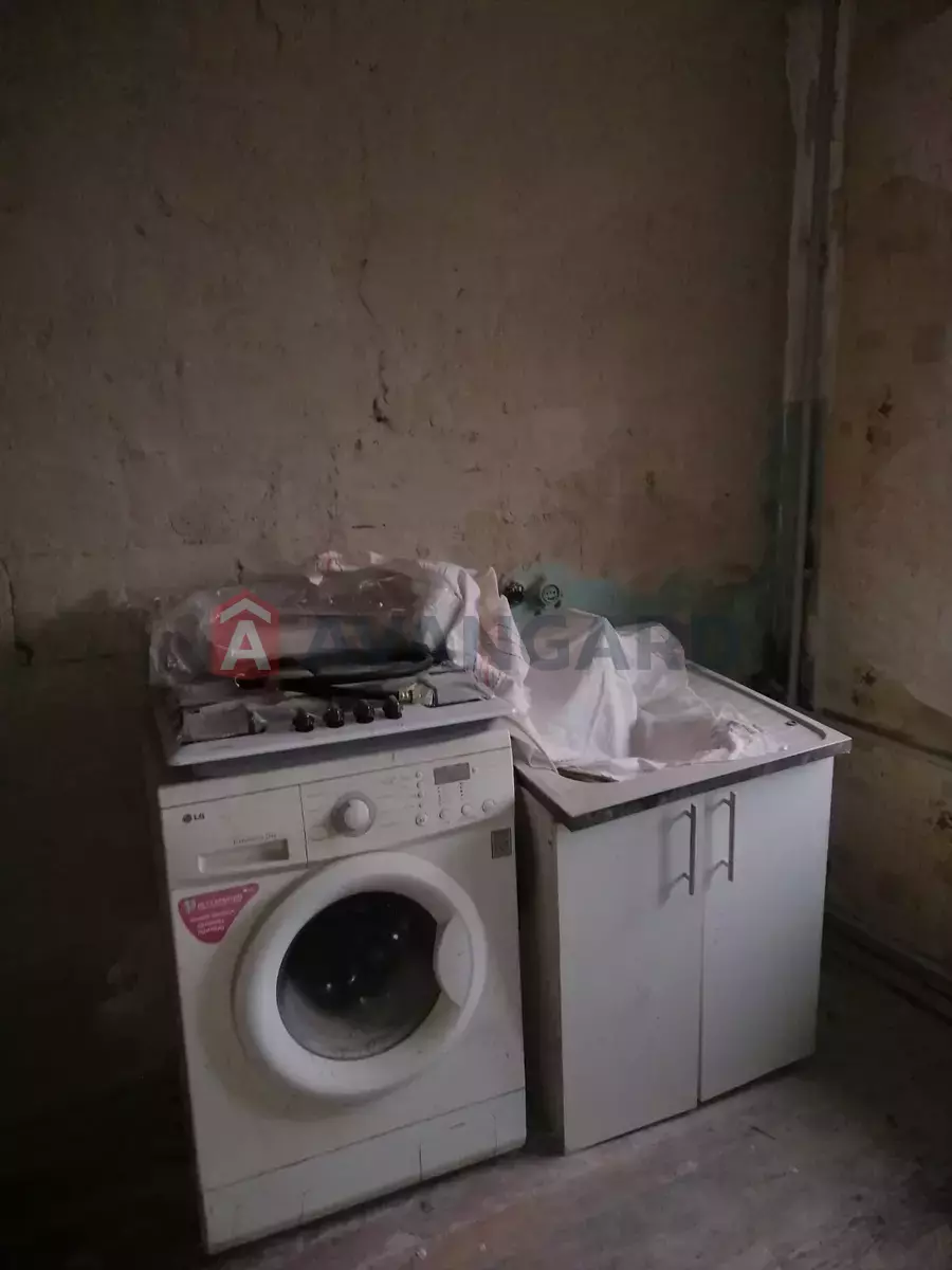 3 . , 57/40/6 . ., 5/5   1