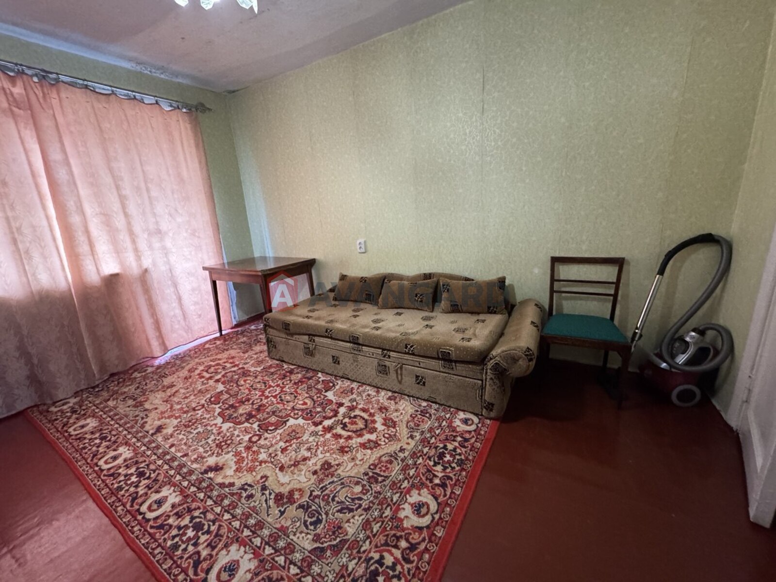 2 ��. ��������, 47,29/29,4/5,7 ��. �., 5/5 ������ ���� 3