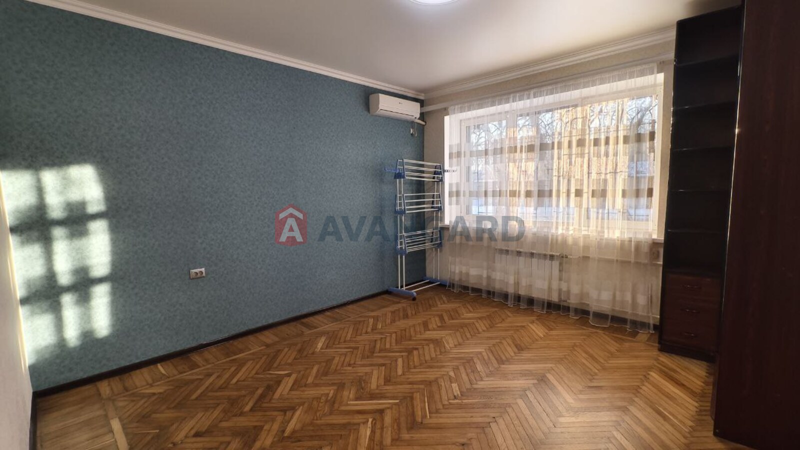 3 ��. ��������, 61/44/7 ��. �., 1/4 ������ ���� 6