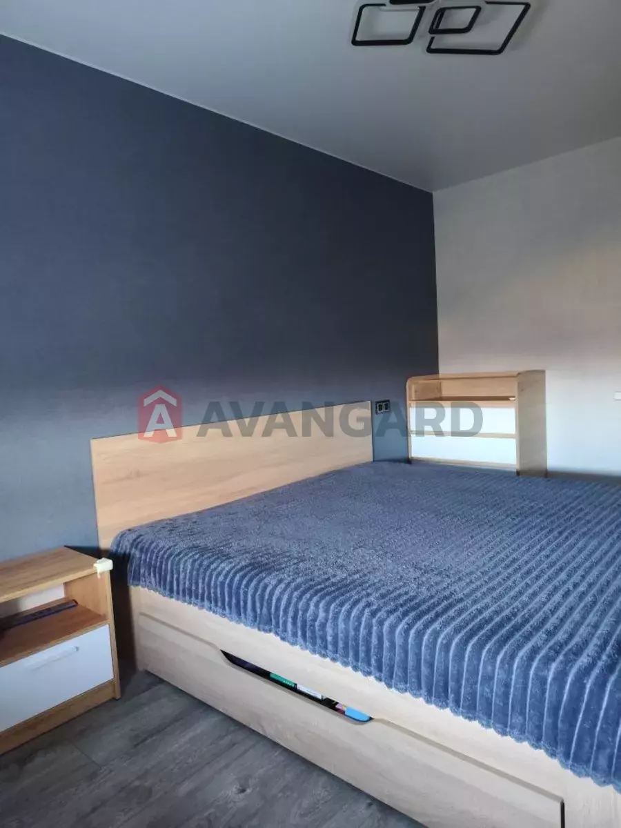 2 ��. ��������, 48/-/5 ��. �., 8/9 ������ ���� 11