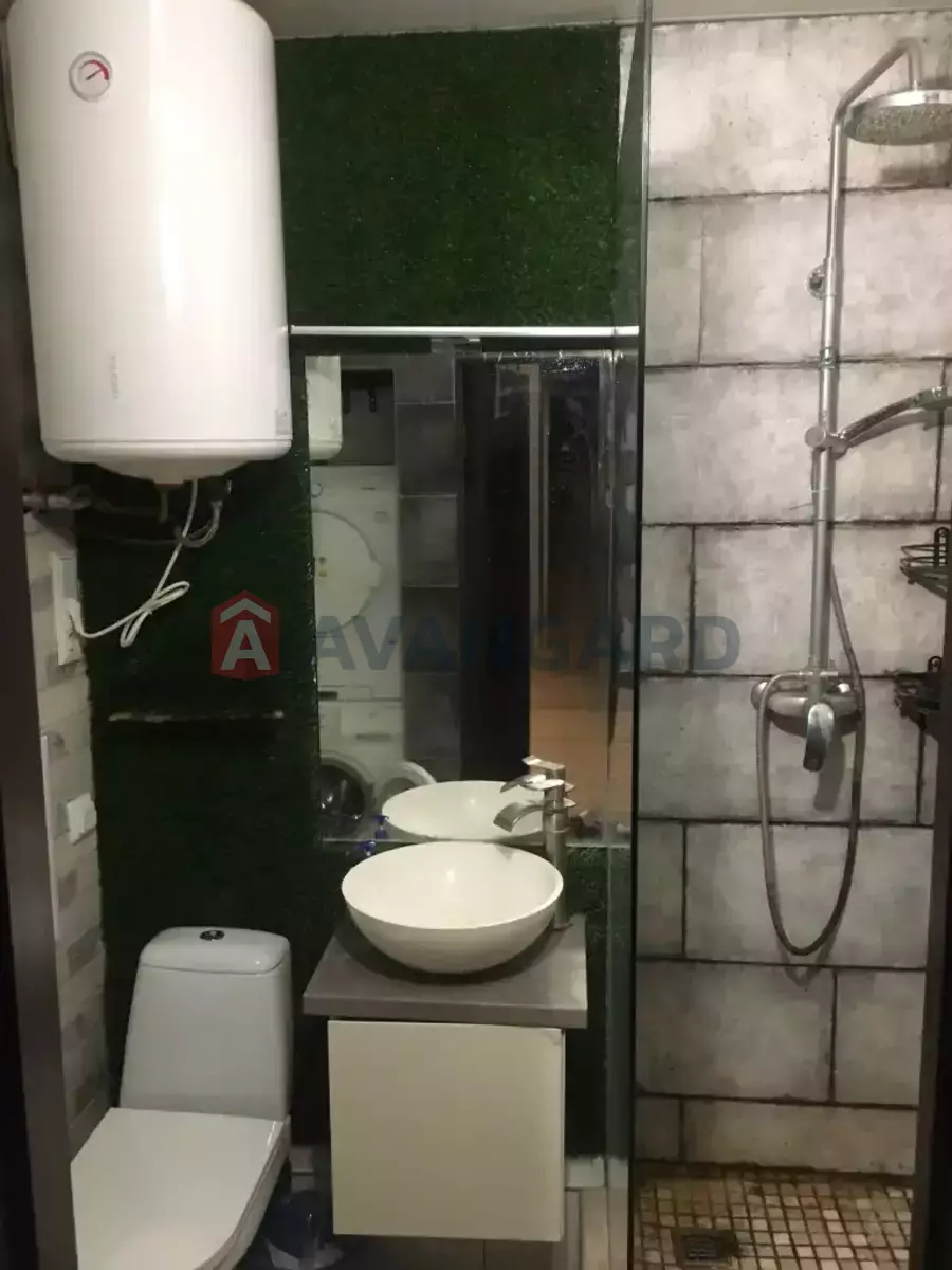3 ����. ��������, 70/-/10 ��. �., 10/10 ���� ���� 14
