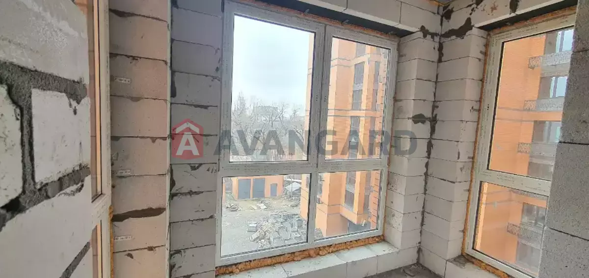 2 ��. ��������, 69/-/- ��. �., 5/10 ������ ���� 8