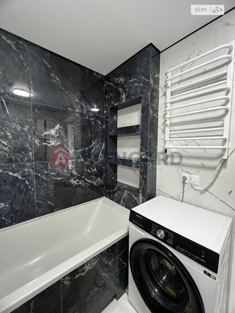 2 ��. ��������, 66/36/14 ��. �., 10/10 ������ ���� 15