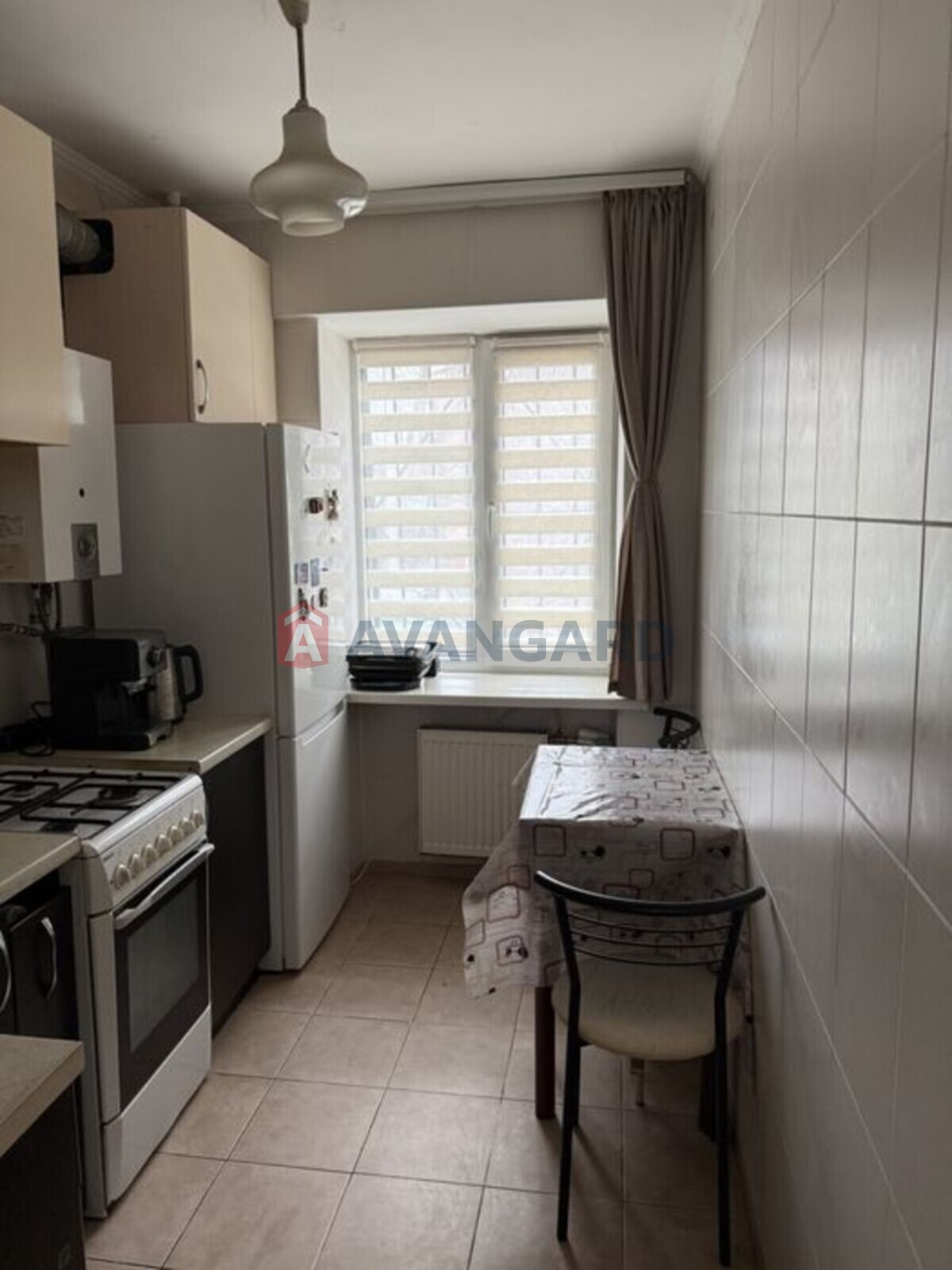 2 ��. ��������, 43/-/5 ��. �., 1/3 ������ ���� 1