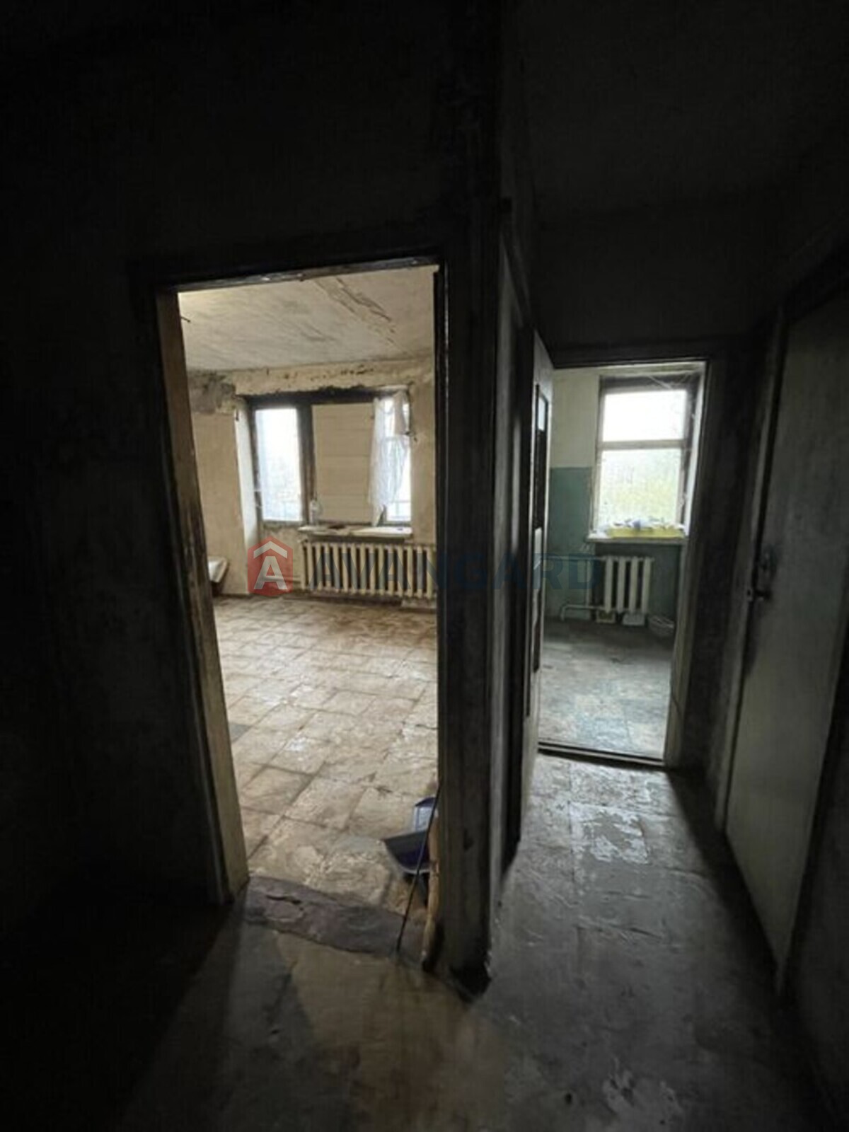 1 ��. ��������, 34/-/5 ��. �., 5/5 ������ ���� 5