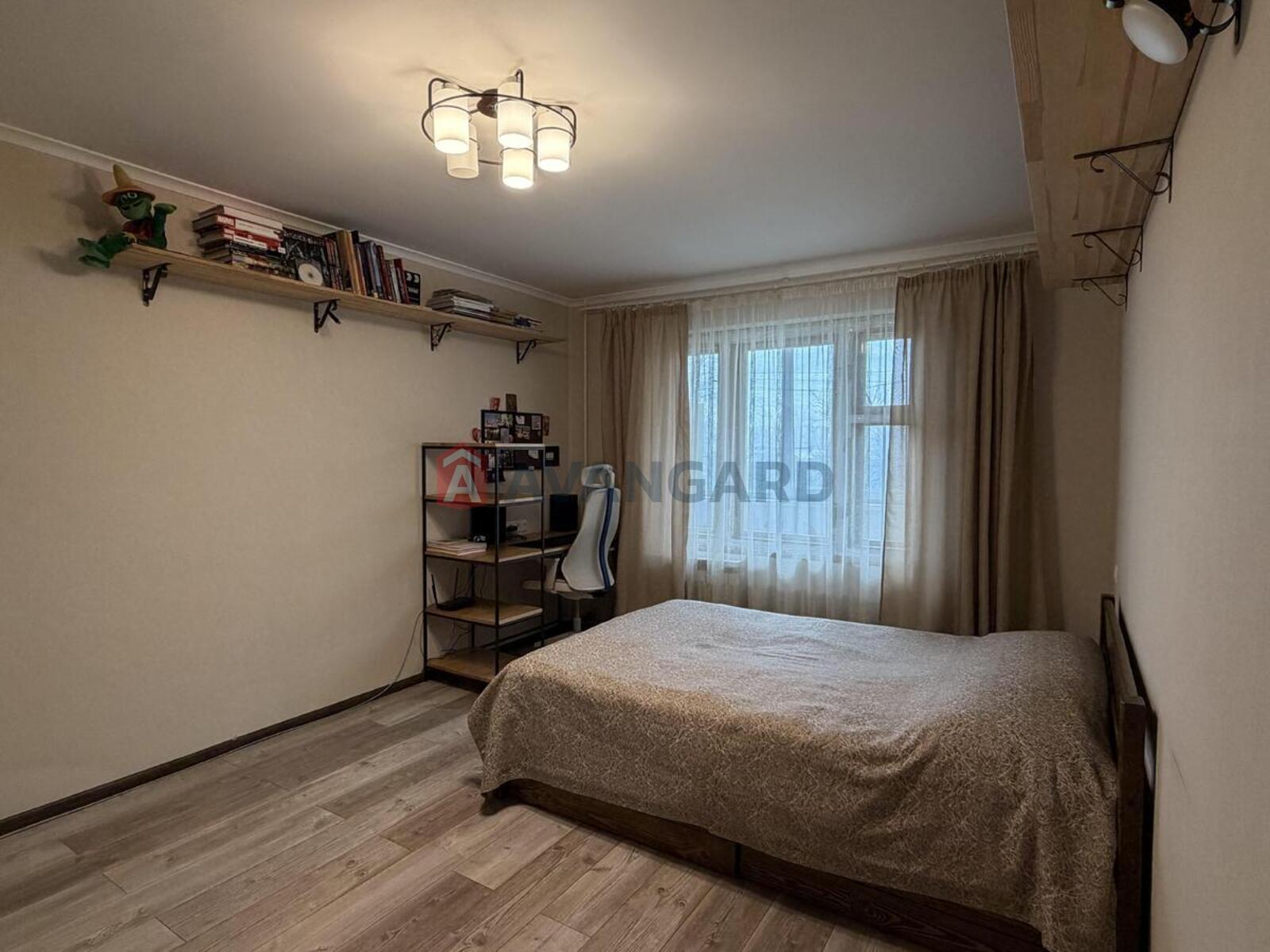 1 ��. ��������, 40/-/9 ��. �., 1/16 ������ ���� 1