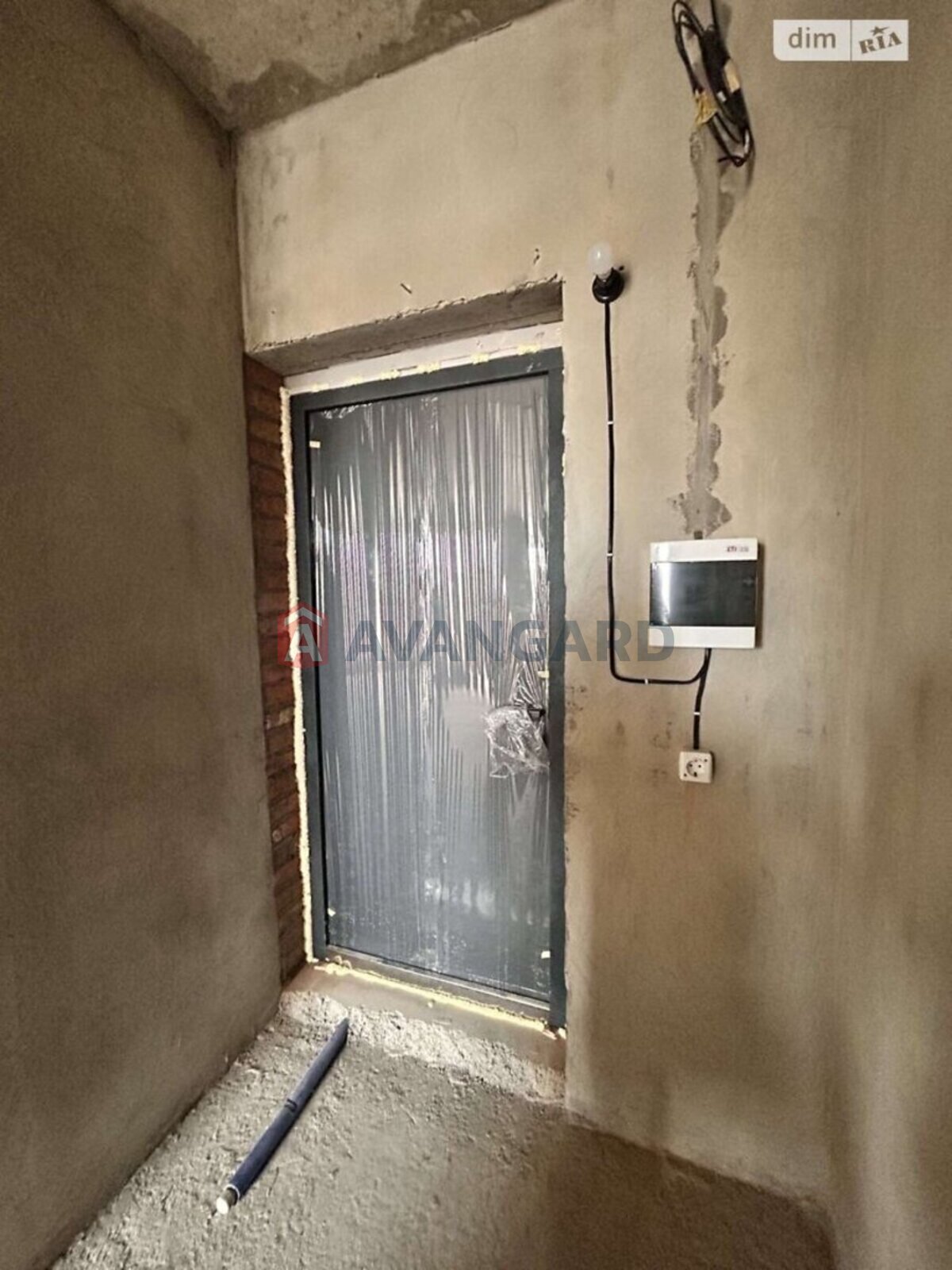 1 ��. ��������, 42/14/20 ��. �., 3/10 ������ ���� 20