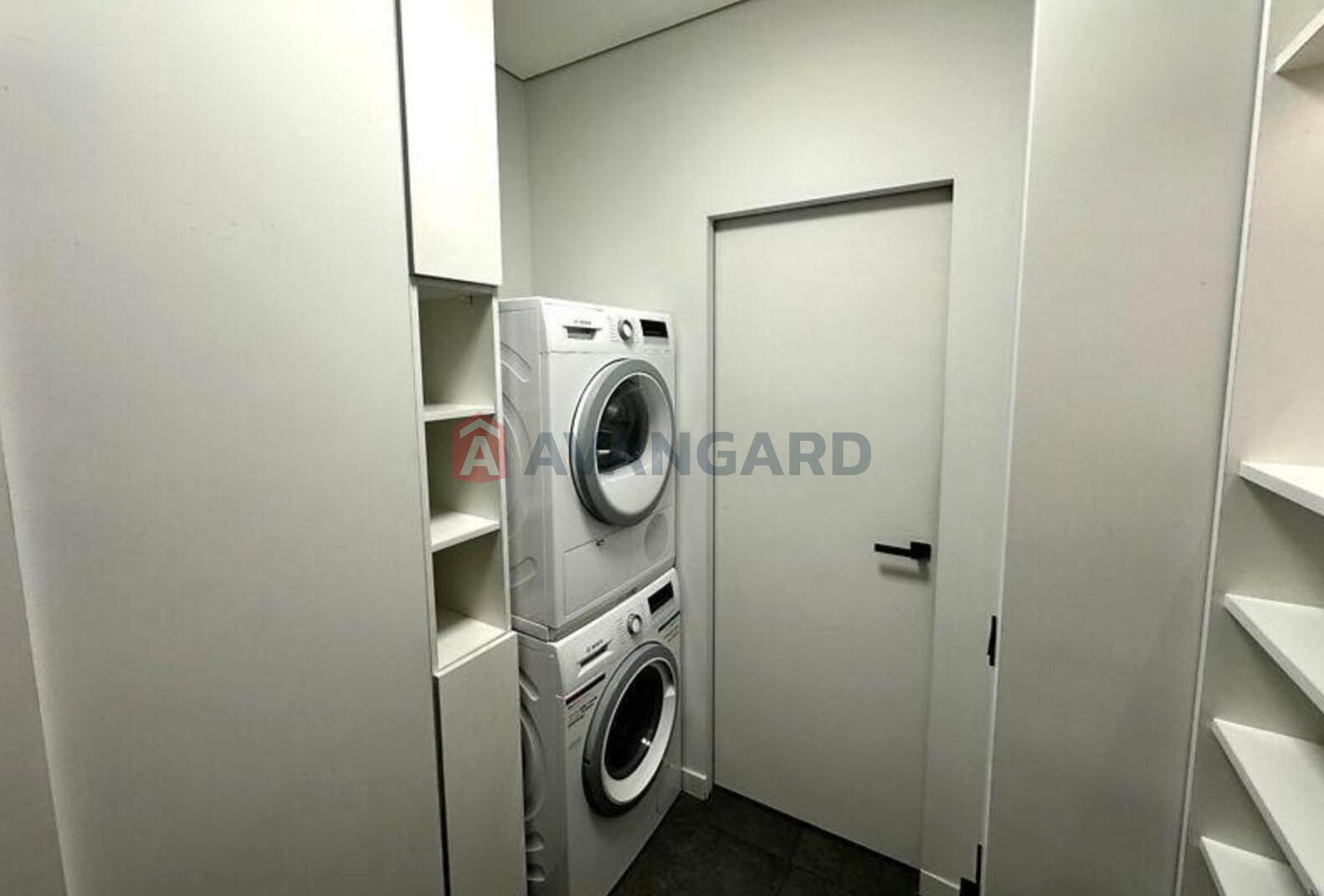 1 ��. ��������, 48/13/22 ��. �., 4/7 ������ ���� 11