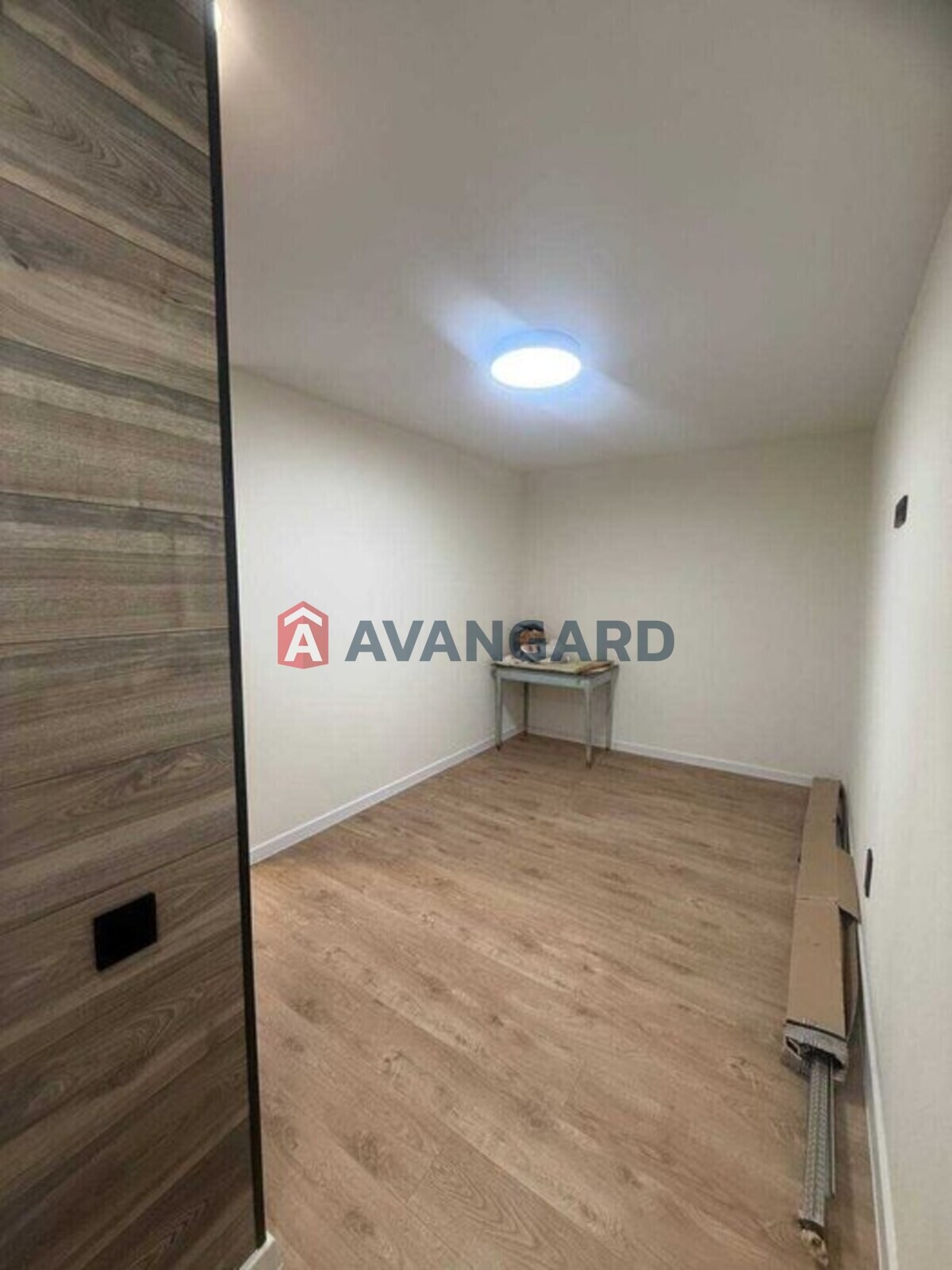 1 ����. ��������, 34/-/6 ��. �., 5/5 ���� ���� 9