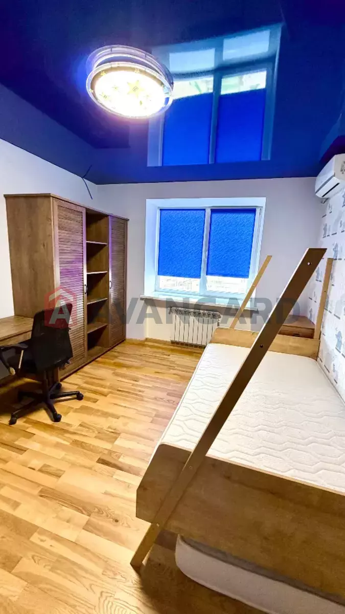 3 ��. ��������, 116/-/- ��. �., 4/12 ������ ���� 7