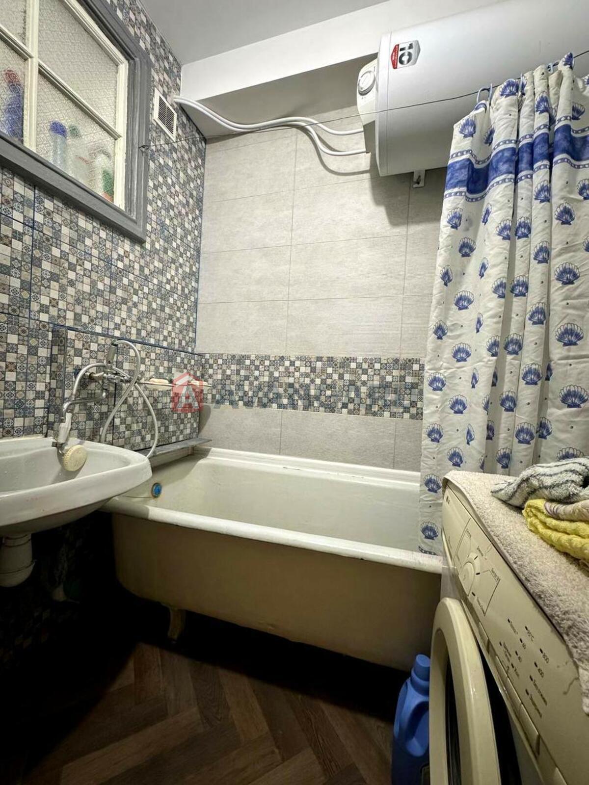 2 . , 49/26/7 . ., 2/3   10