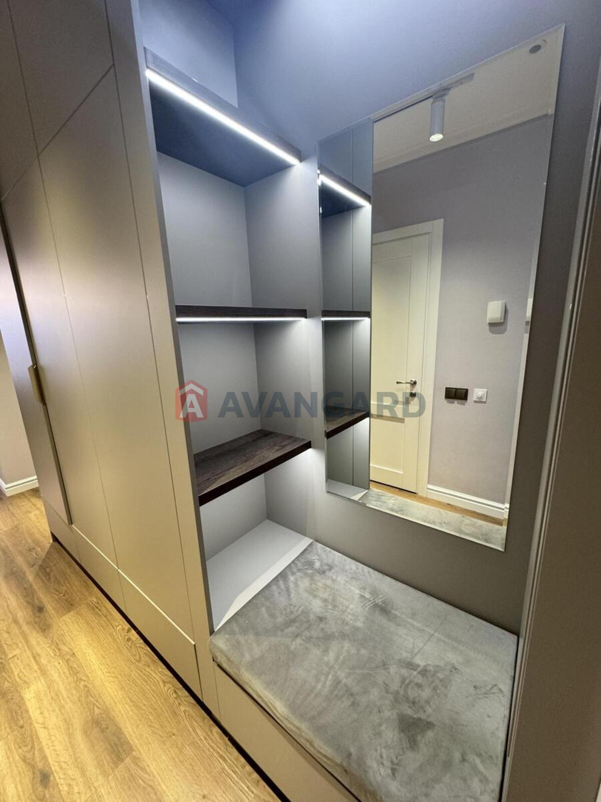 2 ��. ��������, 56/32/11 ��. �., 24/26 ������ ���� 13