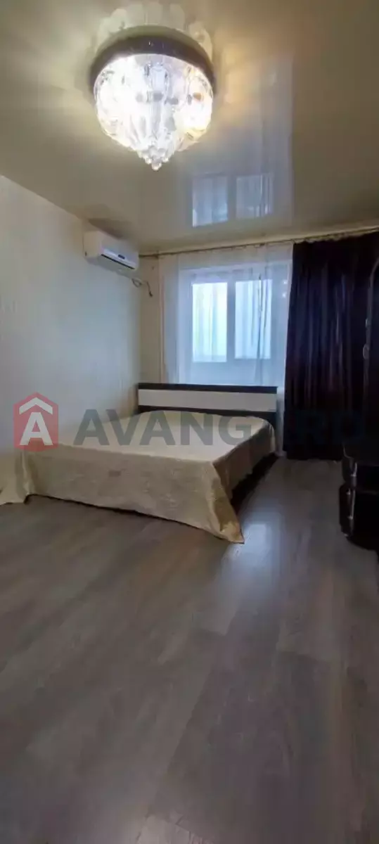 1 ��. ��������, 35/-/8 ��. �., 12/16 ������ ���� 9