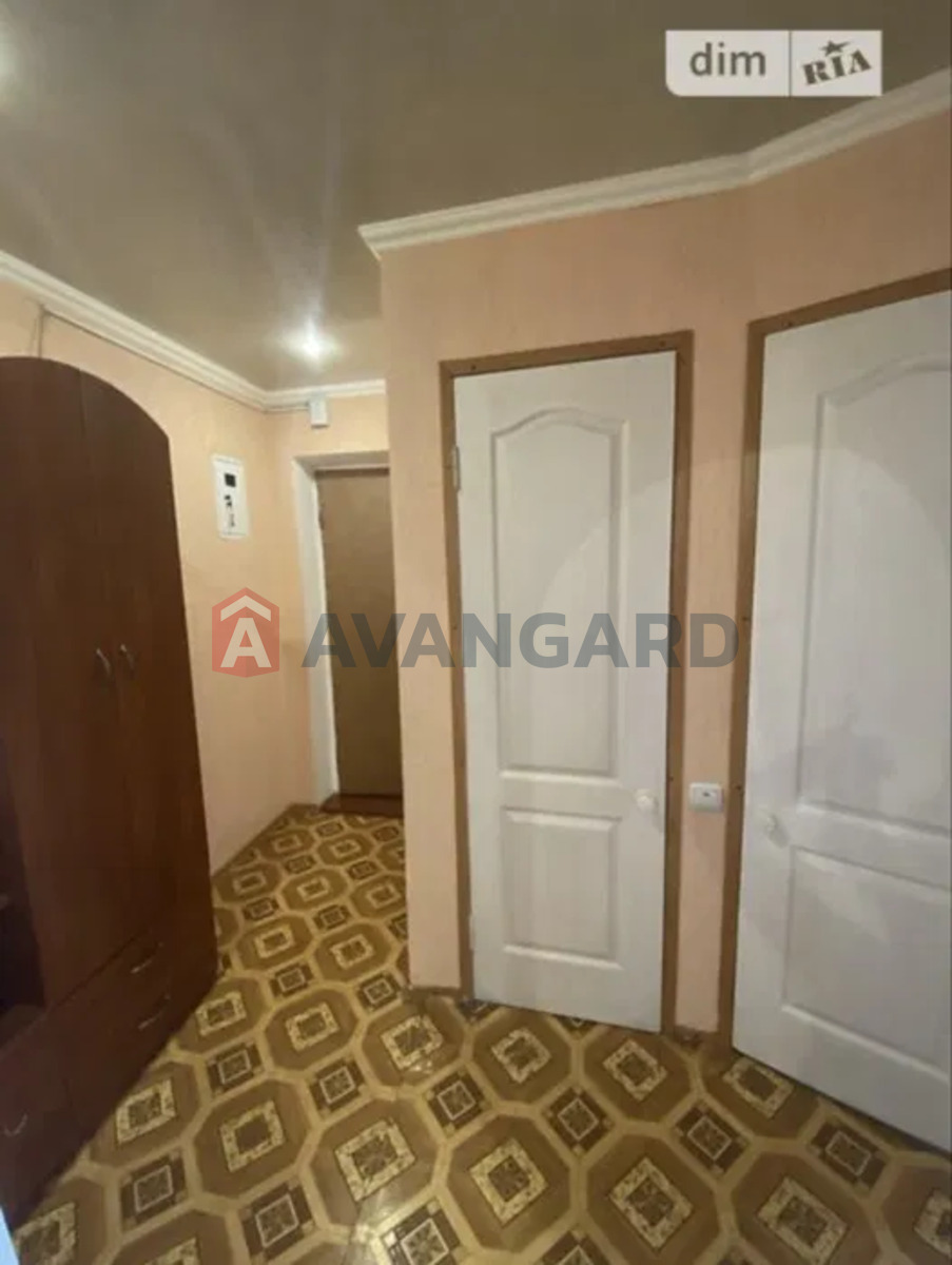 3 ��. ��������, 64/-/6 ��. �., 3/5 ������ ���� 8