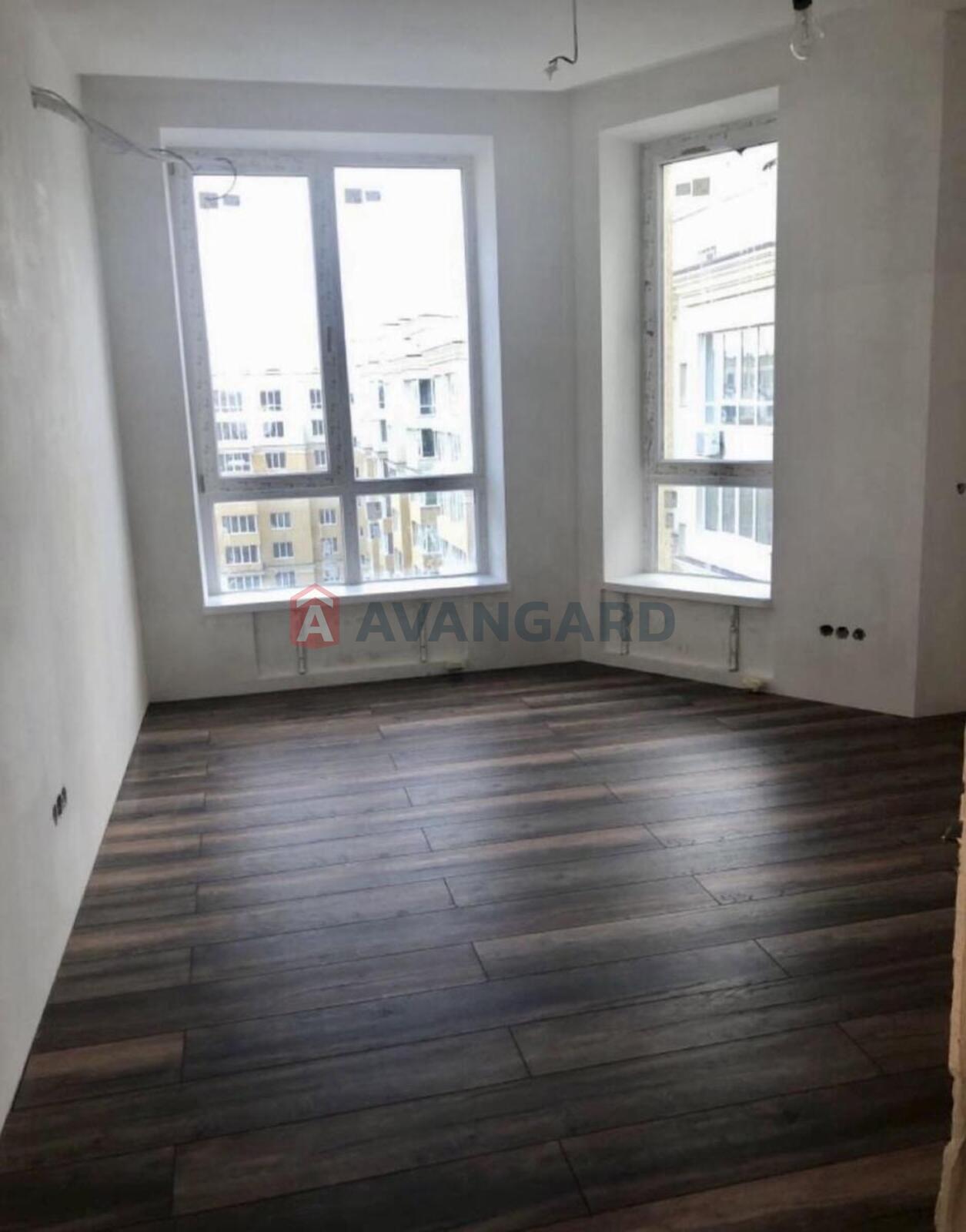 3 ��. ��������, 88/30/31 ��. �., 10/10 ������ ���� 8