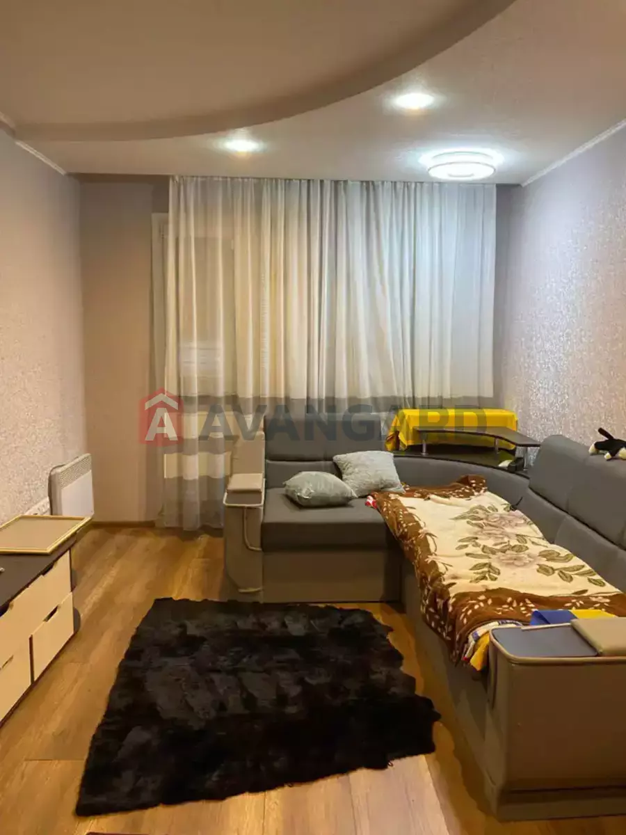 1 ��. ��������, 34/18/7 ��. �., 1/5 ������ ���� 3