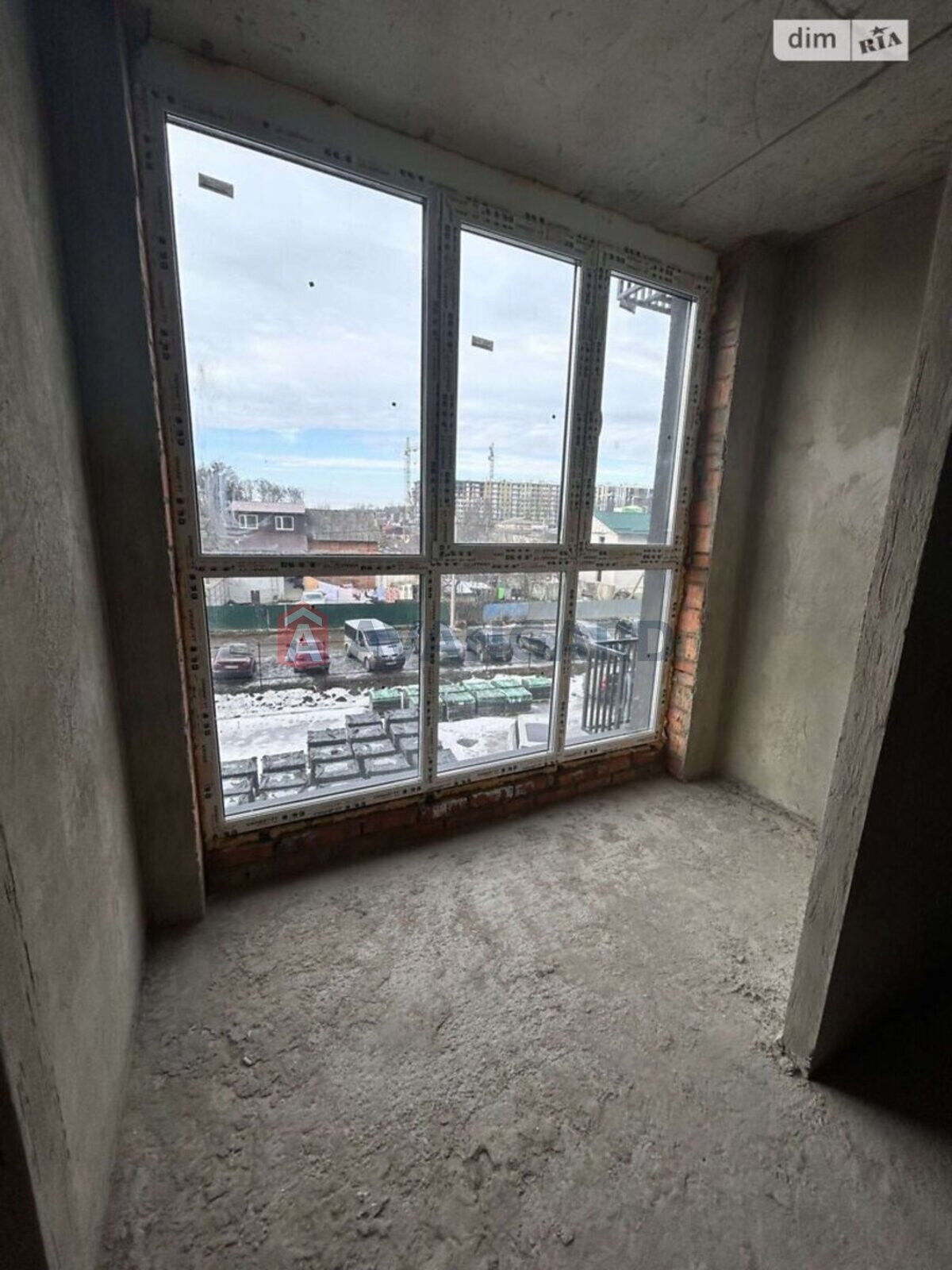 1 ��. ��������, 42/14/20 ��. �., 3/10 ������ ���� 9